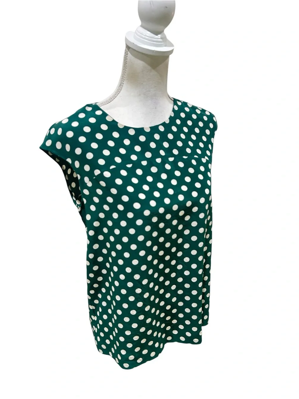 kate spade New York Green & White Polka Dot Cap-Sleeve silk blouse medium